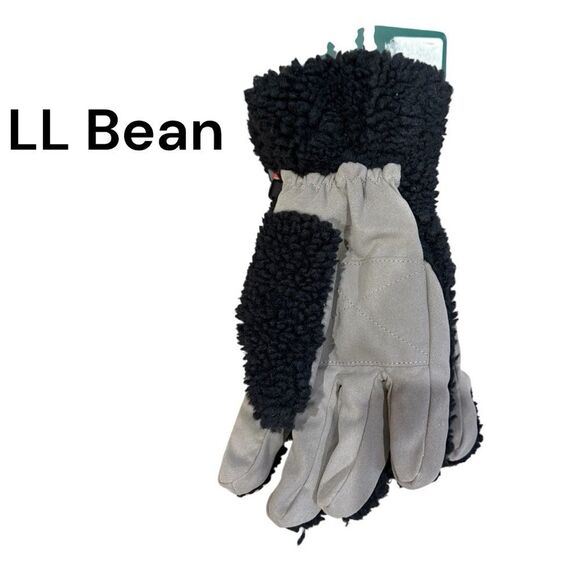 LL Bean Black and Gray Fleece Gloves - Picture 2 of 9